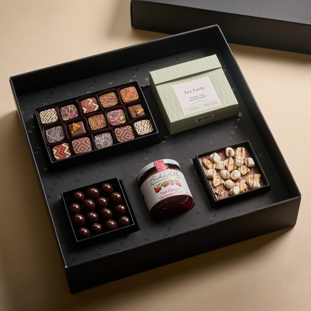 The Grand Gift Collection | 15 × 15