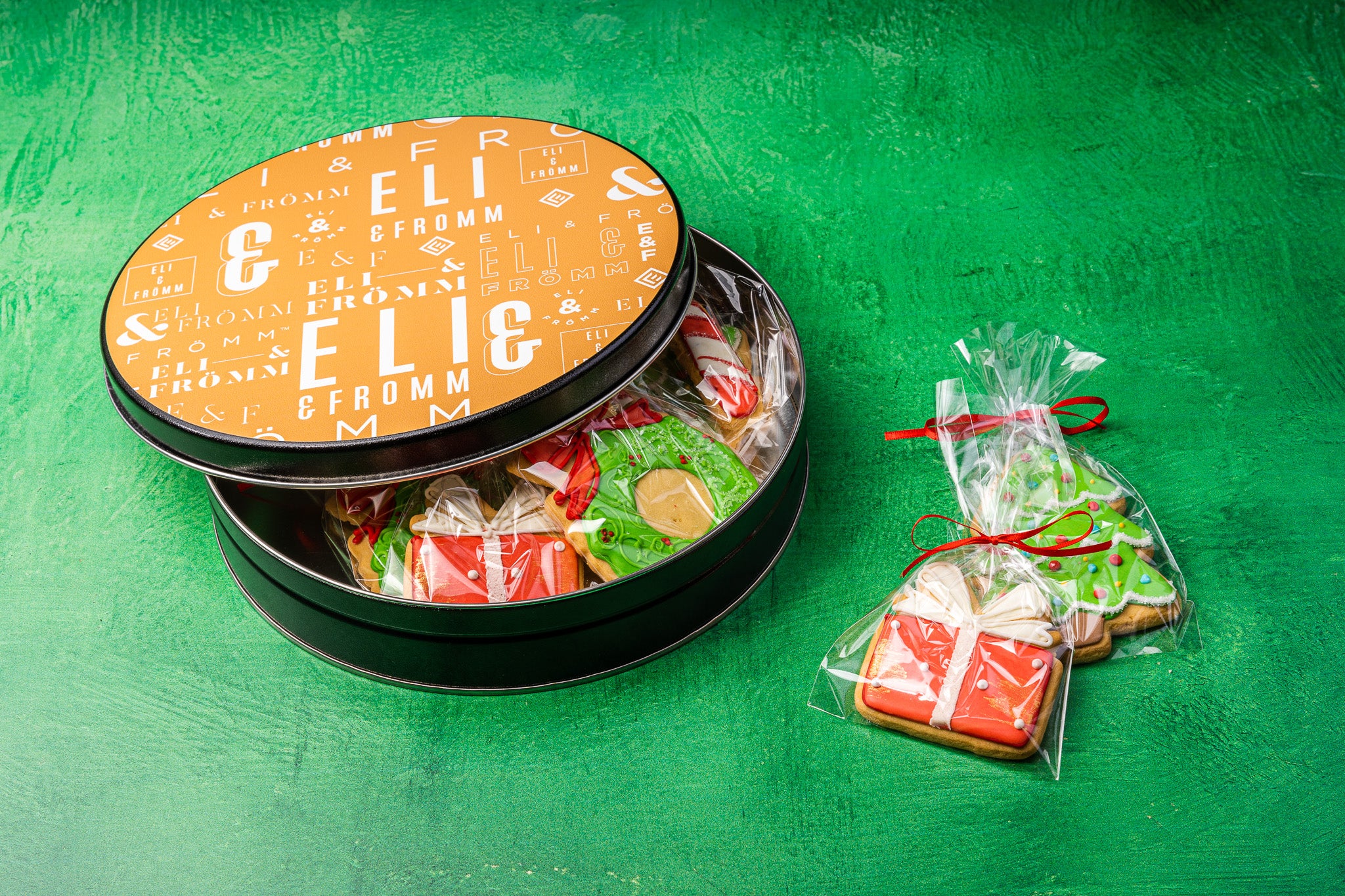 Eli & Frömm Signature Tin 8 Christmas Cookies